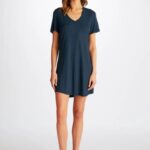 DEREK ROSE - Women's V-Neck Sleep T-Shirt