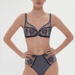 *Simone Pérèle - Intrigue Full Coverage Plunge