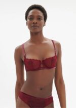 Simone Pérèle - Scenario Sheer Demi