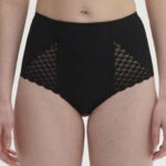 Simone Pérèle - Subtile Control Brief