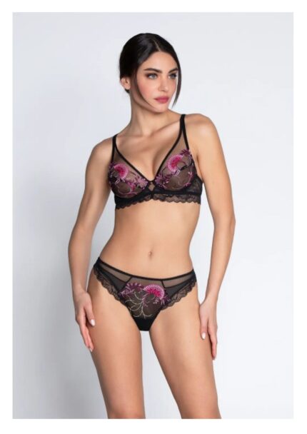 Lise Charmel-Thong