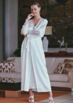 Marjolaine - Long negligee in white silk and lace