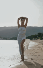 Marjolaine - Long open-back beach dress in white cotton fleece