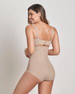 LEONISA-High-rise girdle with moderate control in the abdomen and back - Image 2